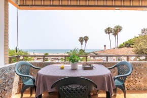 Isola Beachside Apartment